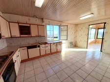 Maison à vendre 6 pièces QUEMENEVEN (29180) 157.79 m2- 4 chambres - 1 sous-sol total- 1 véranda - parcelle de 1080m2