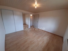 Maison à vendre 4 pièces PLOGONNEC (29180)- parcelle de 1561m2- surface habitable 107.33m2- 2 chambres-1 bureau-2 salles d'eau-1 garage-1 jardin