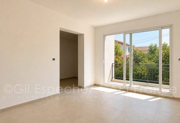 Appartement à vendre 3 pièces SAINT LAURENT DU VAR (06)