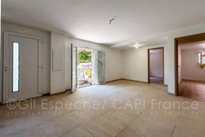 Appartement à vendre 3 pièces Rez-de-Jardin SAINT LAURENT DU VAR (06)