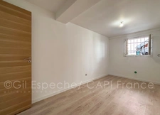Appartement à vendre 3 pièces Rez-de-Jardin SAINT LAURENT DU VAR (06)