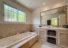3-bedroom villa with views of Saint-Paul, LA COLLE SUR LOUP (06)