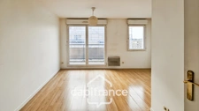  Résidence avec ascenseur-2 pièces- Lumineux-1 stationnement 