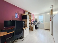 LOGNES - DERNIER ETAGE APPARTEMENT 4 PIÈCES AVEC BALCON, BOX,CAVE ET SANS TRAVAUX