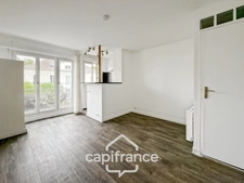 Studio rénové avec balcon, parking et cave – Hyper centre de Chelles (77)