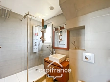 SAINT THIBAULT DES VIGNES (77) Appartement à vendre 2 pièces - Cave - Jardinet - Grenier -