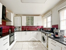 Maison à vendre à BAILLY ROMAINVILLIERS (77) 8 pièces – 6 chambres – 141 m² – Terrasse - Jardin - Garage