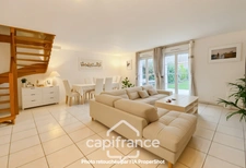 Maison à vendre à BAILLY ROMAINVILLIERS (77) 8 pièces – 6 chambres – 141 m² – Terrasse - Jardin - Garage