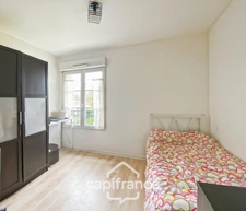 Maison à vendre à BAILLY ROMAINVILLIERS (77) 8 pièces – 6 chambres – 141 m² – Terrasse - Jardin - Garage
