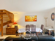 Maison à vendre à BAILLY ROMAINVILLIERS (77) 8 pièces – 6 chambres – 141 m² – Terrasse - Jardin - Garage
