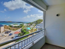 T3 DUPLEX FOR SALE WITH MAGNIFICENT SEA AND PINEL VIEW, CUL-DE-SAC AREA, SAINT-MARTIN (97150)