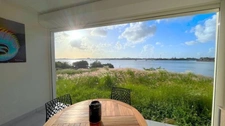 À VENDRE STUDIO RÉCENT EN REZ-DE-JARDIN AVEC VUE LAGON SECTEUR BELLEVUE, SAINT-MARTIN (97150)