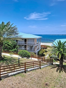 EN EXCLUSIVITÉ SUPERBE STUDIO AVEC VUE MER SUR LA BAIE ORIENTALE, SAINT-MARTIN (97150)