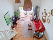 EN EXCLUSIVITÉ APPARTEMENT ÉLÉGANT ET RÉNOVÉ AU COEUR DE LA BAIE ORIENTALE, SAINT-MARTIN (97150)