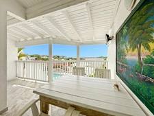 FOR SALE: 2-BEDROOM APARTMENT WITH SEA VIEW - IDEAL FOR INVESTORS - MONT VERNON AREA IN SAINT-MARTIN (97150)