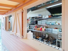 À VENDRE EN EXCLUSIVITÉ RESTAURANT FACE À LA MARINA D'OYSTER POND AVEC LICENCE IV, SAINT-MARTIN (97150)