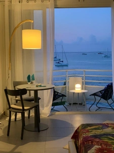 EXCLUSIVE STUDIO WITH SEA VIEW FOR SALE IN MARIGOT, SAINT-MARTIN (97150)
