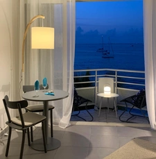 EXCLUSIVE STUDIO WITH SEA VIEW FOR SALE IN MARIGOT, SAINT-MARTIN (97150)