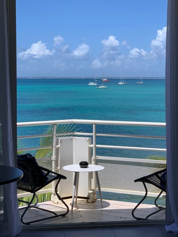 EN EXCLUSIVITÉ STUDIO VUE MER À VENDRE SUR MARIGOT, SAINT-MARTIN (97150)