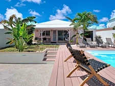 SUPERBE VILLA À VENDRE 3 CHAMBRES SUR OYSTER POND, SAINT-MARTIN (97150)