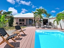 SUPERB 3-BEDROOM VILLA FOR SALE ON OYSTER POND, SAINT MARTIN (97150)