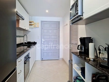 EN EXCLUSIVITÉ SUPERBE STUDIO AVEC VUE MER SUR LA BAIE ORIENTALE, SAINT-MARTIN (97150)