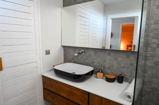 EN EXCLUSIVITÉ À VENDRE APPARTEMENT D'EXCEPTION AVEC JACUZZI PRIVATIF SUR LA BAIE NETTLÉ, SAINT-MARTIN (97150)      