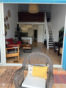 EN EXCLUSIVITÉ APPARTEMENT ÉLÉGANT ET RÉNOVÉ AU COEUR DE LA BAIE ORIENTALE, SAINT-MARTIN (97150)