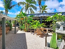 EXCLUSIVELY FOR SALE: SEMI-GASTRONOMIC RESTAURANT BUSINESS WITH FULLY EQUIPPED, SAINT-MARTIN (97150)