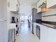 EN EXCLUSIVITÉ SUPERBE STUDIO AVEC VUE MER SUR LA BAIE ORIENTALE, SAINT-MARTIN (97150)