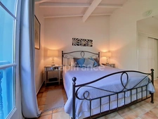 EN EXCLUSIVITÉ APPARTEMENT ÉLÉGANT ET RÉNOVÉ AU COEUR DE LA BAIE ORIENTALE, SAINT-MARTIN (97150)