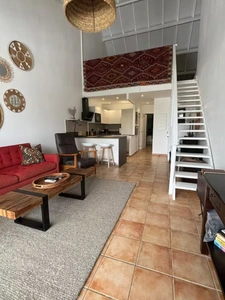 EN EXCLUSIVITÉ APPARTEMENT ÉLÉGANT ET RÉNOVÉ AU COEUR DE LA BAIE ORIENTALE, SAINT-MARTIN (97150)