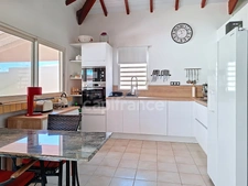 SUPERBE VILLA À VENDRE 3 CHAMBRES SUR OYSTER POND, SAINT-MARTIN (97150)