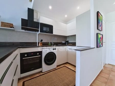 EN EXCLUSIVITÉ APPARTEMENT ÉLÉGANT ET RÉNOVÉ AU COEUR DE LA BAIE ORIENTALE, SAINT-MARTIN (97150)