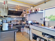 EXCLUSIVELY FOR SALE: SEMI-GASTRONOMIC RESTAURANT BUSINESS WITH FULLY EQUIPPED, SAINT-MARTIN (97150)