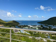 APPARTEMENT 2 CHAMBRES À VENDRE SUR LES HAUTEURS D'ANSE MARCEL AVEC MAGNIFIQUE VUE MER, SAINT-MARTIN (97150)