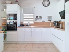SUPERBE VILLA À VENDRE 3 CHAMBRES SUR OYSTER POND, SAINT-MARTIN (97150)