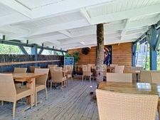 EXCLUSIVELY FOR SALE: SEMI-GASTRONOMIC RESTAURANT BUSINESS WITH FULLY EQUIPPED, SAINT-MARTIN (97150)