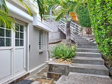 SUPERB VILLA WITH PANORAMIC SEA VIEWS FOR SALE IN THE GARDENS OF ORIENTAL BAY, SAINT-MARTIN (97150)