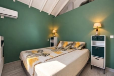 RARE SUR LE MARCHÉ À VENDRE MAISON 2 CHAMBRES AVEC JARDIN À GRAND-CASE, SAINT-MARTIN (97150)