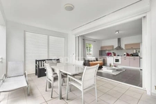 SUPERB T2 FOR SALE ON THE GROUND FLOOR ON A CUL-DE-SAC, SAINT-MARTIN (97150)