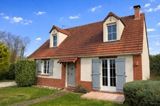 Dpt Oise (60), à vendre proche de HENONVILLE maison P6   