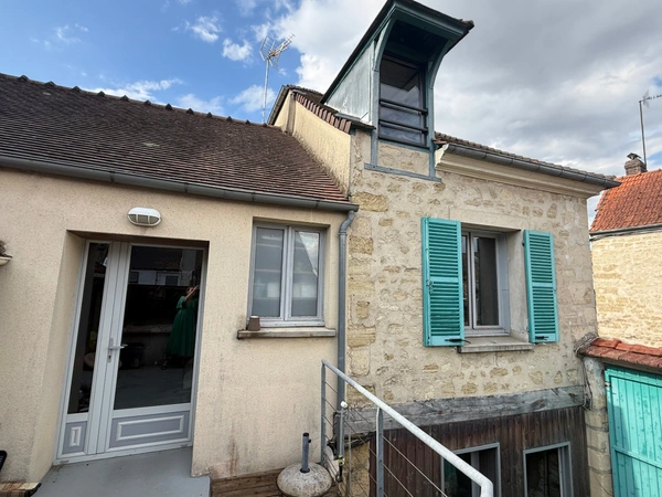 Maison à vendre 5 pièces NEUVILLE SUR OISE (95)