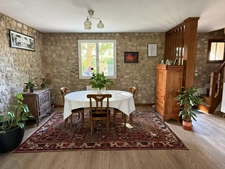 Maison à vendre 7 pièces proche de MARINES (95)