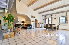 Bastide Provençale avec gîtes et chambres d'hôtes - 9 pièces BAGNOLS EN FORET (83)