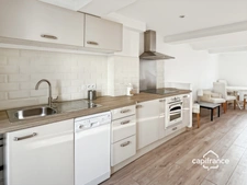 Appartement T2 entièrement rénové à BAGNOLS EN FORET (83)