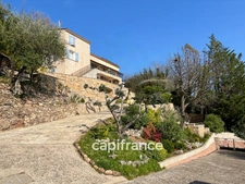 Villa de charme avec vue panoramique et piscine - 7 pièces - BAGNOLS EN FORET (83)
