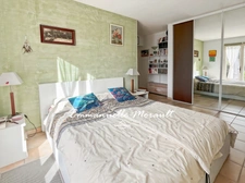 Villa 3 chambres avec piscine et vue panoramique à vendre à BAGNOLS EN FORET (83)
