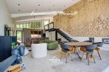 Grande Bastide Provençale - 10 pièces - terrain de 1.4 ha avec piscine, pool house et dépendances - BAGNOLS EN FORET (83)