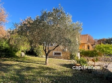 Belle villa provençale rénovée avec vue sur les collines  à BAGNOLS EN FORET (83)